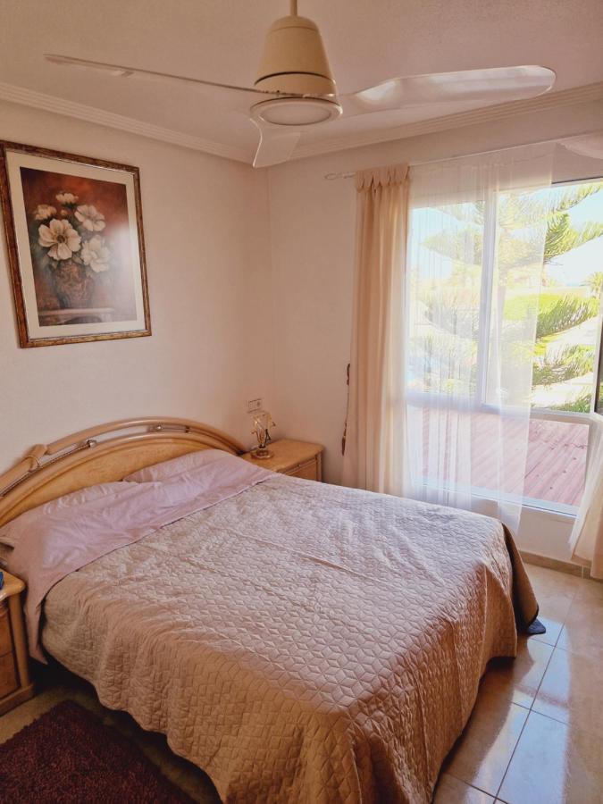 Magnifico Chalet Adosado En Torrevieja, Alicante. Esterno foto