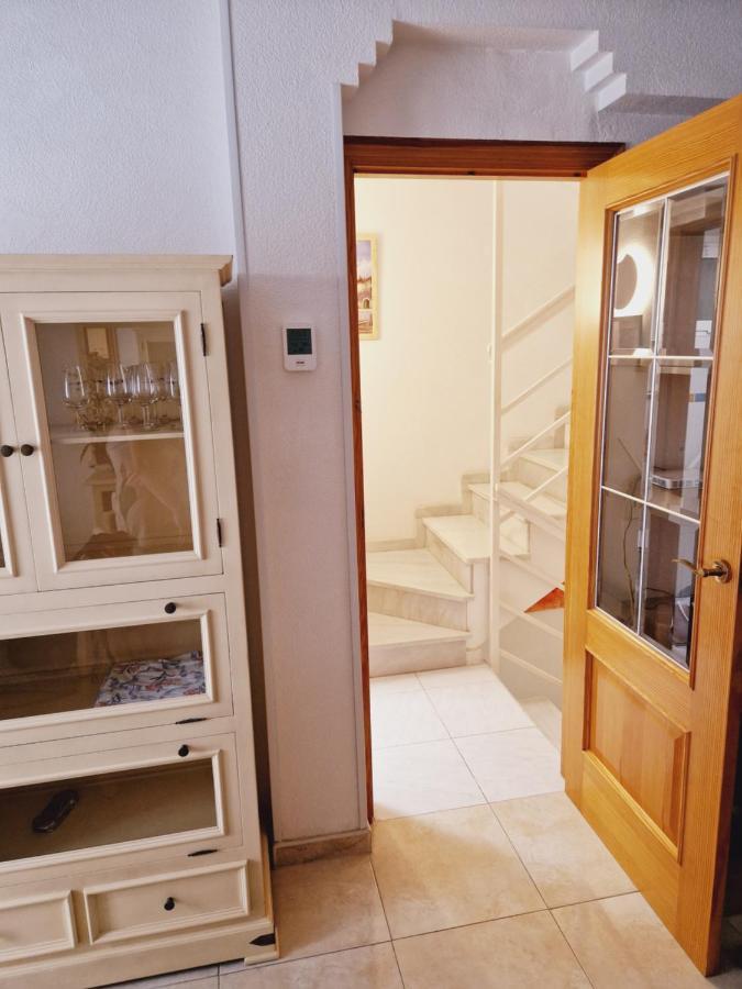 Magnifico Chalet Adosado En Torrevieja, Alicante. Esterno foto