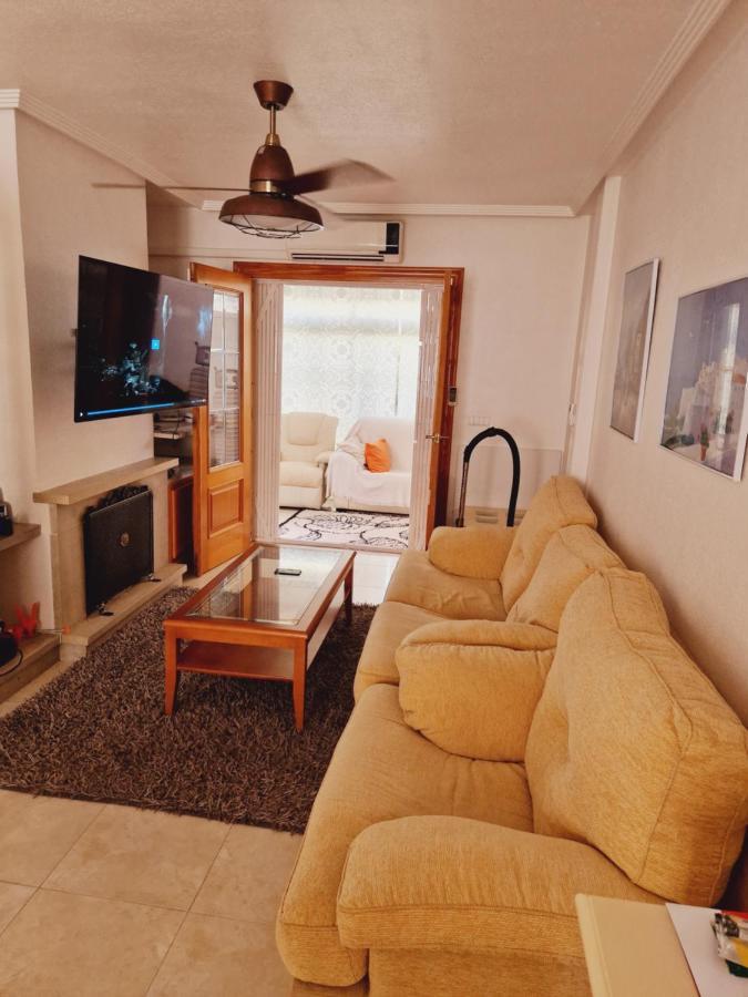 Magnifico Chalet Adosado En Torrevieja, Alicante. Esterno foto